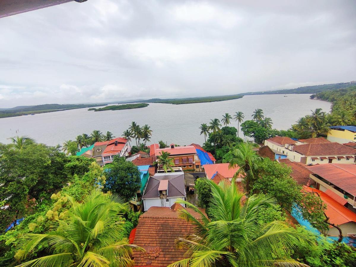 Ekaar Hotel Panaji Exterior foto