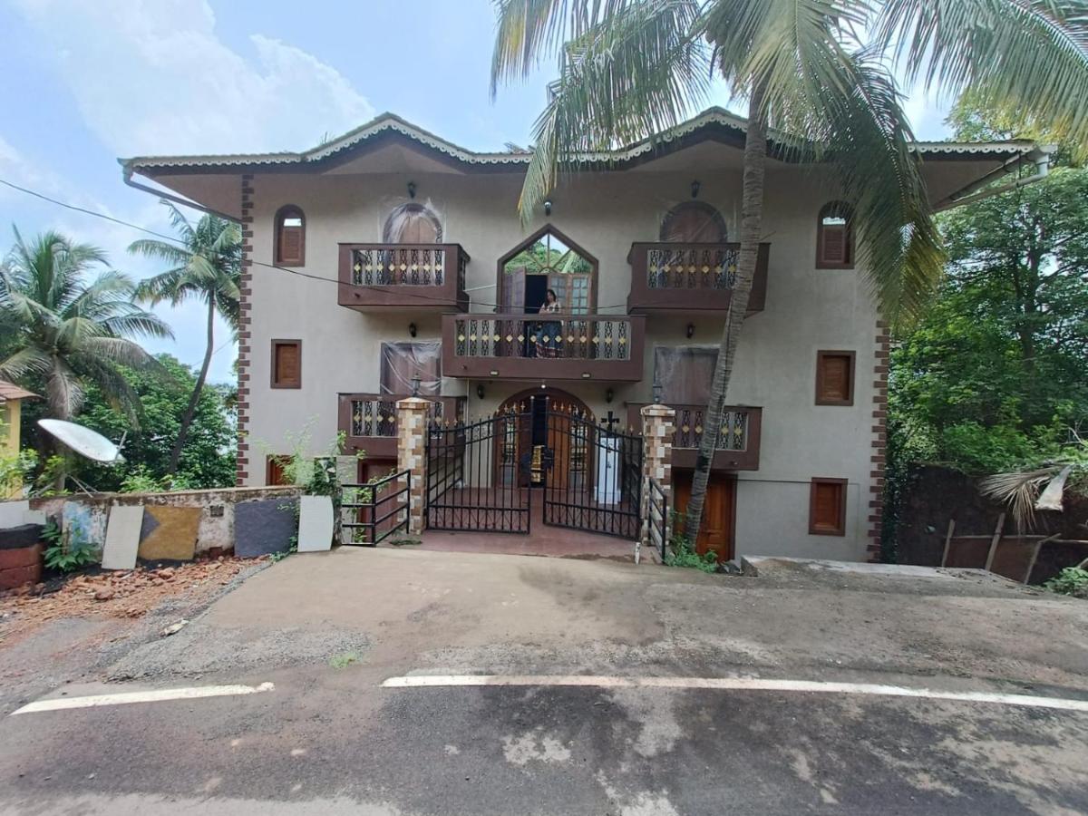 Ekaar Hotel Panaji Exterior foto